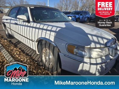 Used 1999 Lincoln Town Car Executive