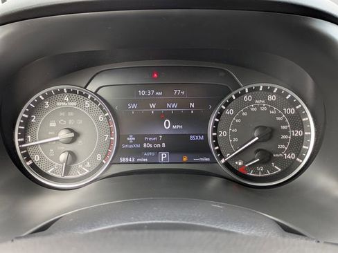 Used 2024 Nissan Armada SL w/ Captain's Chairs Package image 31