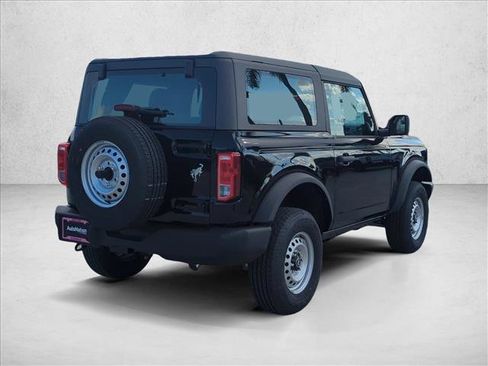 New 2026 Ford Bronco 2-Door AWD/4WD image 2