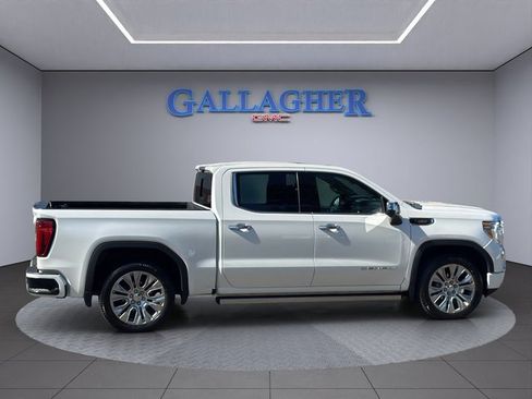 Used 2021 GMC Sierra 1500 Denali w/ Denali Ultimate Package image 3