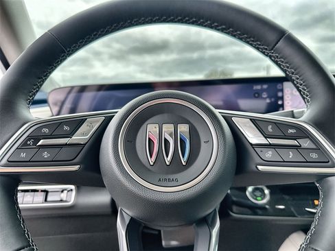 New 2026 Buick Envision Avenir image 33