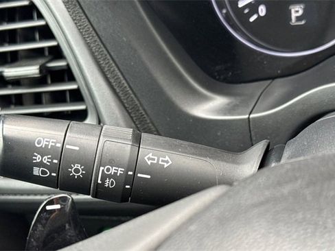 Used 2020 Honda HR-V Sport image 36