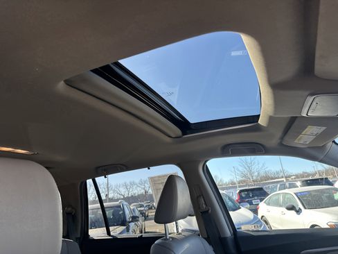 Certified 2022 Honda Pilot Special Edition image 16