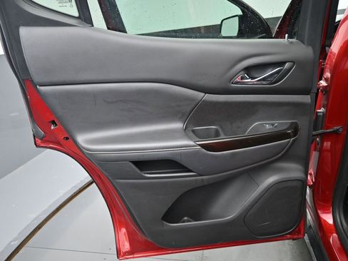 Used 2023 GMC Acadia AT4 w/ Technology Package image 14