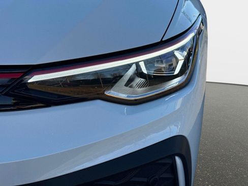 New 2026 Volkswagen GTI SE image 10