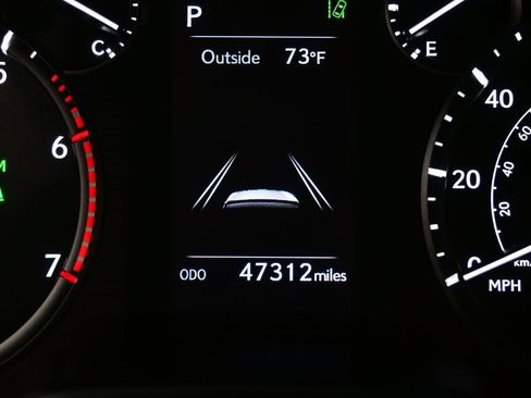 Used 2021 Lexus GX 460 Premium w/ Accessory Package AWD/4WD image 25