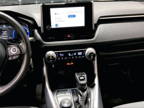 Certified 2025 Toyota RAV4 LE AWD/4WD image 7