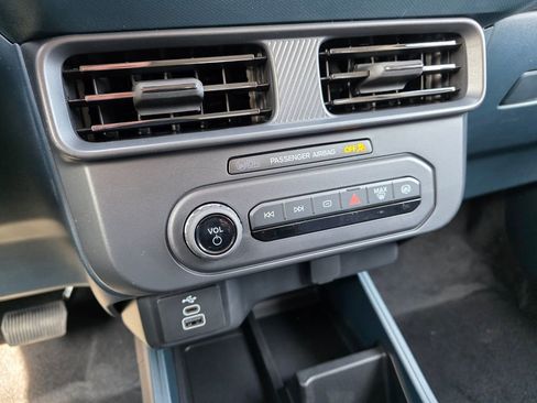 New 2026 Ford Maverick XL AWD/4WD image 43