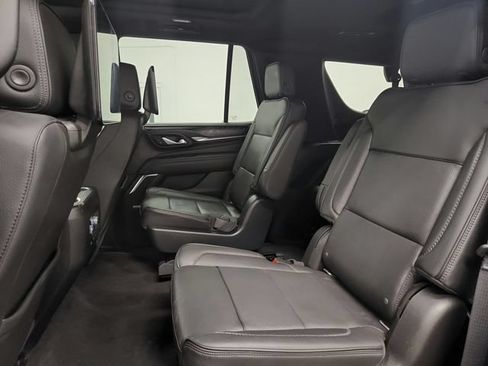 Used 2021 GMC Yukon Denali w/ Denali Premium Package AWD/4WD image 22