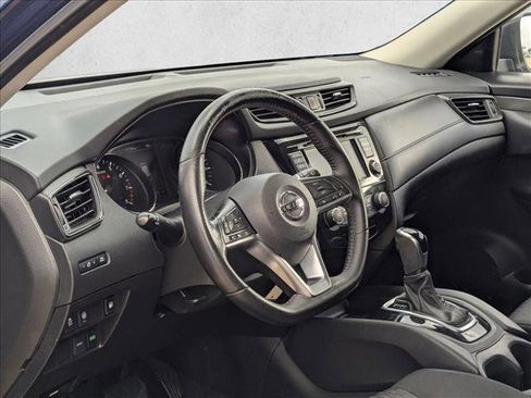 Used 2020 Nissan Rogue S w/ Special Edition Package image 10