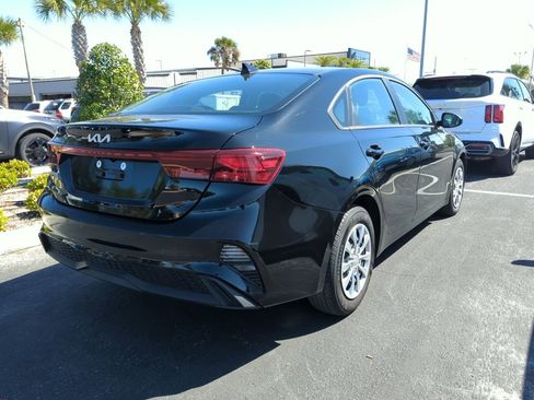 Certified 2024 Kia Forte LX image 10