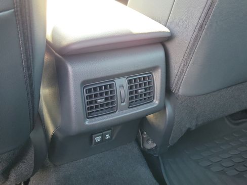 Used 2025 Toyota Camry LE FWD image 14