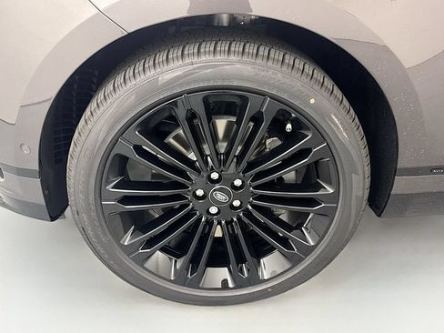 New 2026 Land Rover Range Rover Velar Autobiography AWD/4WD image 33