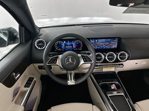 New 2026 Mercedes-Benz GLA 250 image 22