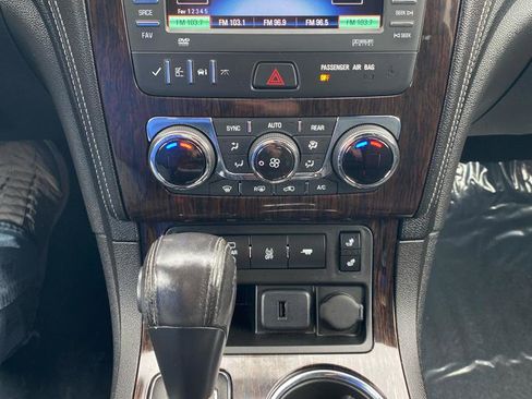 Used 2016 Chevrolet Traverse LT w/ Traveler's Package AWD/4WD image 25