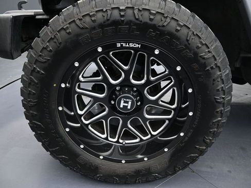 Used 2013 Jeep Wrangler Unlimited Sahara w/ Connectivity Group image 25