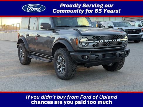 New 2025 Ford Bronco Badlands AWD/4WD image 1