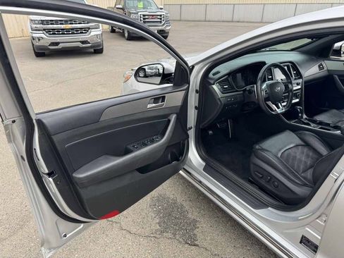 Used 2018 Hyundai Sonata Sport FWD image 21