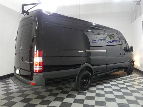 Used 2016 Mercedes-Benz Sprinter 3500 image 9