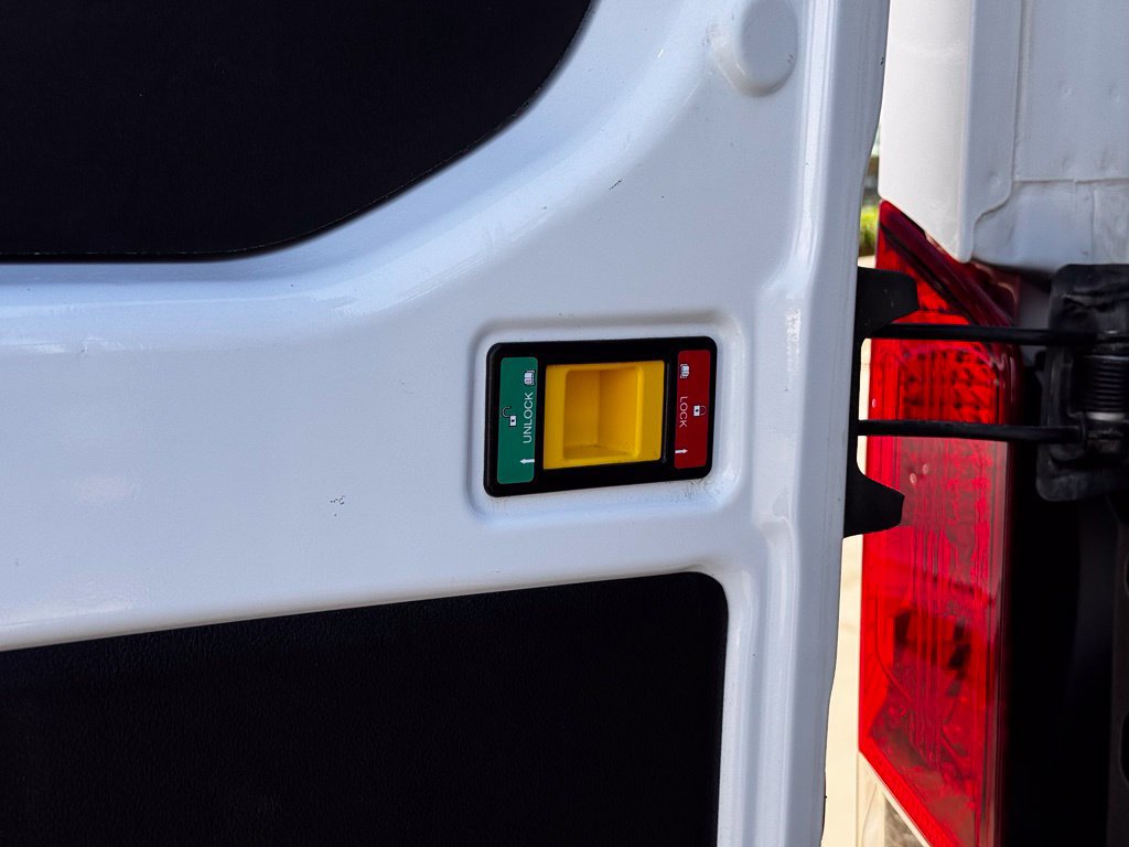 Used 2024 Ford Transit 250 148 High Roof Extended w/ Load Area Protection Package RWD image 38