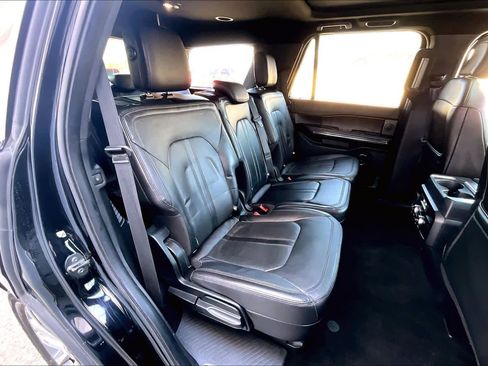 Used 2018 Ford Expedition Limited image 20