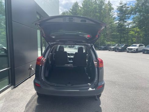 Used 2013 Toyota RAV4 XLE AWD/4WD image 9