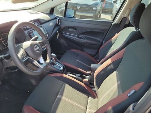 New 2025 Nissan Versa SR FWD image 7