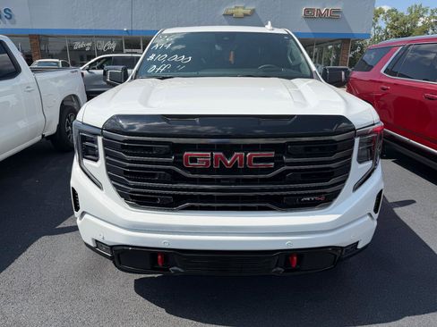 Used 2026 GMC Sierra 1500 AT4 w/ AT4 Premium Package AWD/4WD image 5