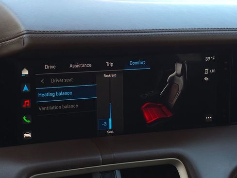 Used 2020 Porsche Taycan Turbo image 45