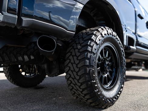 Used 2025 Ford F350 Platinum w/ Tremor Off-Road Package image 29