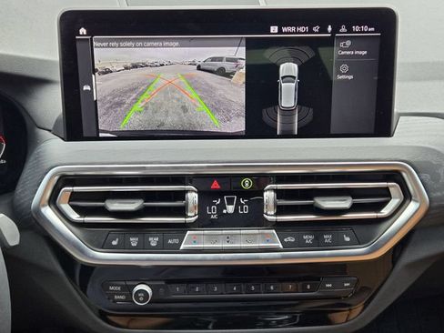 Used 2024 BMW X3 sDrive30i w/ Premium Package w/ZPA RWD image 17