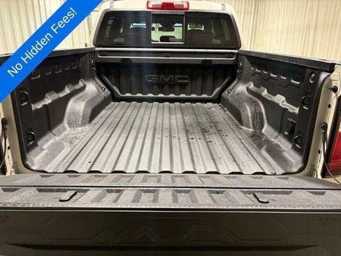 New 2026 GMC Canyon Elevation w/ Convenience Package image 16