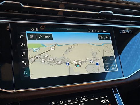 Certified 2023 Audi Q8 Premium Plus w/ Premium Plus Package image 17