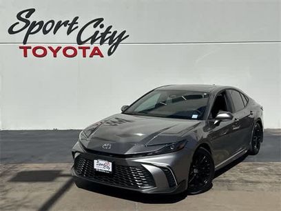 Used 2025 Toyota Camry SE