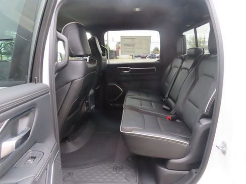 New 2026 RAM 1500 Laramie AWD/4WD image 22