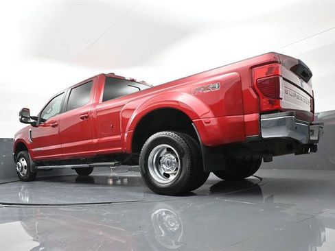 Used 2020 Ford F350 Lariat w/ Lariat Ultimate Package AWD/4WD image 31