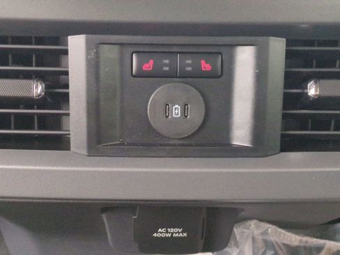 New 2026 Ford F350 Lariat w/ Chrome Package image 14