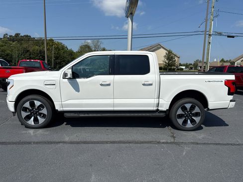 New 2023 Ford F150 Lightning Platinum image 38
