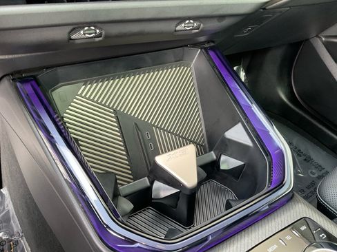 Certified 2025 BMW X3 xDrive30i w/ Premium Package image 16