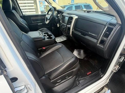 Used 2017 RAM 2500 Laramie AWD/4WD image 26