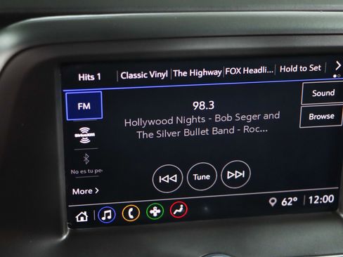 Used 2021 Chevrolet Camaro LT image 19