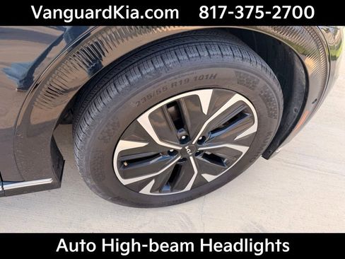 Certified 2024 Kia EV6 Wind w/ Wind Technology Package image 11