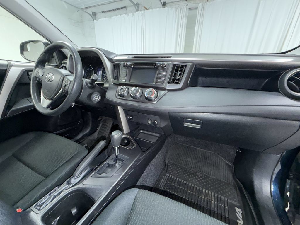 Used 2018 Toyota RAV4 LE w/ All Weather Liner Package AWD/4WD image 19