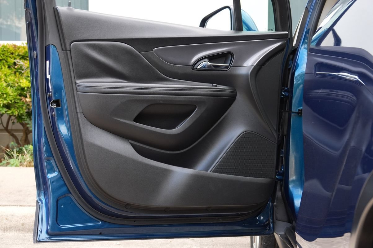 Used 2019 Buick Encore Preferred w/ Safety Package FWD image 37