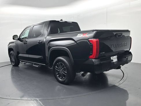Used 2025 Toyota Tundra SR5 w/ SR5 Convenience Package AWD/4WD image 6
