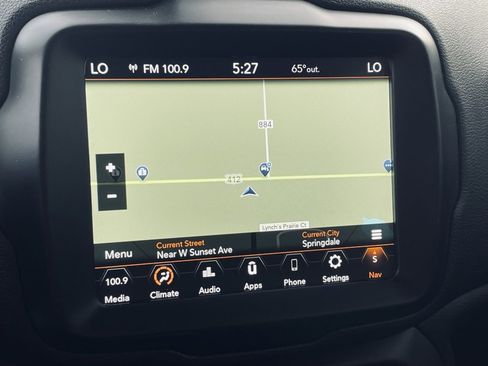 Used 2023 Jeep Renegade Latitude image 15