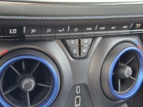 Used 2024 Chevrolet Blazer RS w/ Enhanced Convenience Package image 29