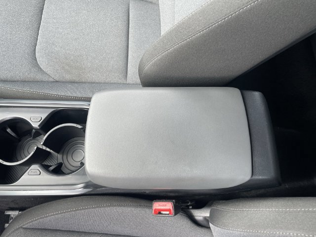 Used 2025 Kia K4 FWD image 26