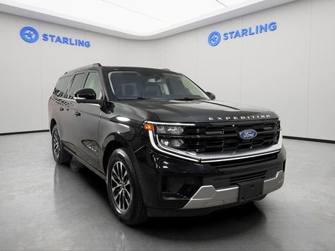 Used 2025 Ford Expedition Max Platinum AWD/4WD image 15