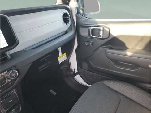 New 2026 Jeep Wrangler Sport S AWD/4WD image 19